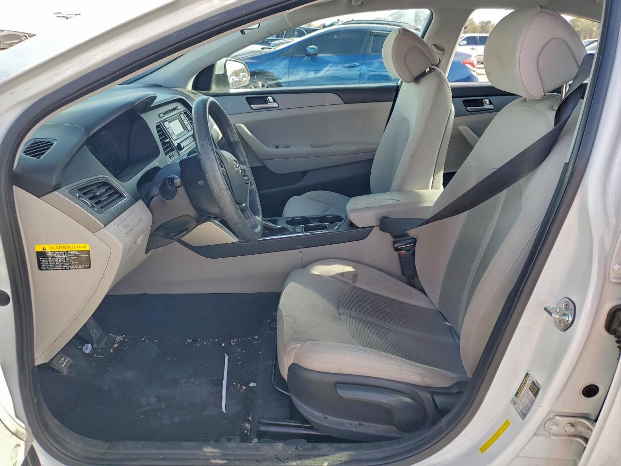 2017 HYUNDAI SONATA SE photo 7