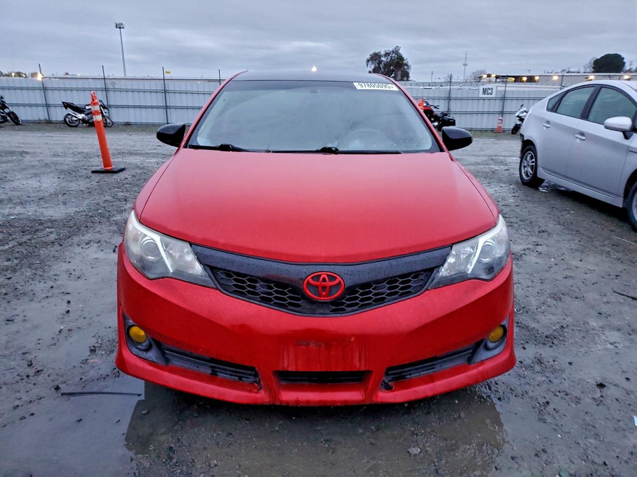 2012 TOYOTA CAMRY BASE photo 5