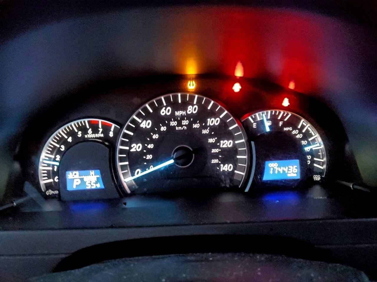 2012 TOYOTA CAMRY BASE photo 9