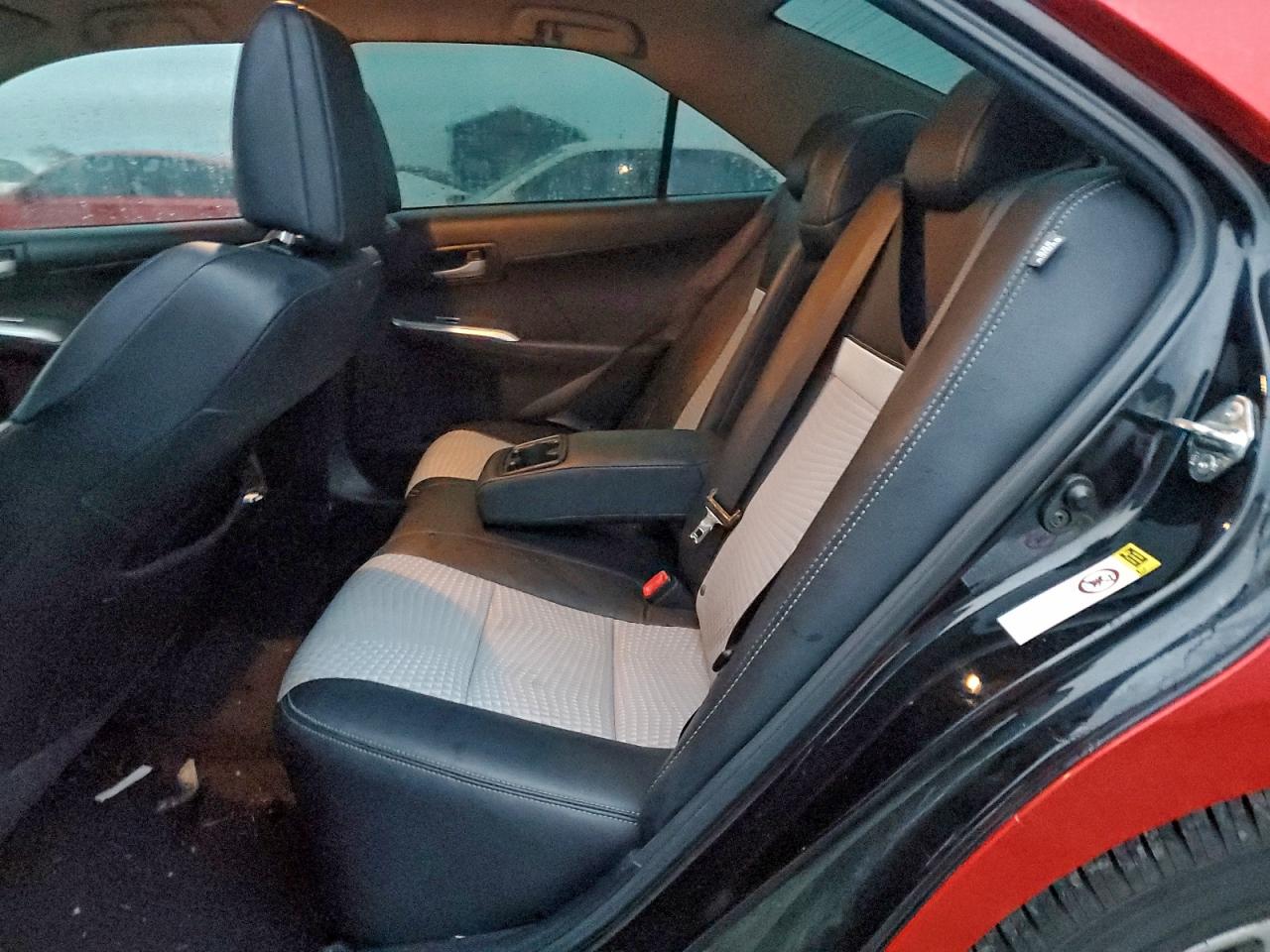 2012 TOYOTA CAMRY BASE photo 10