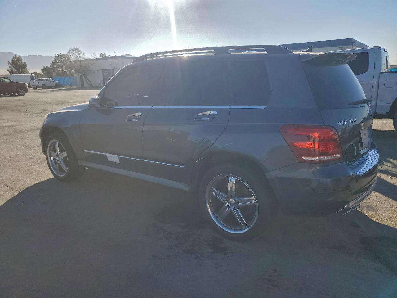 2013 MERCEDES-BENZ GLK 350 photo 2