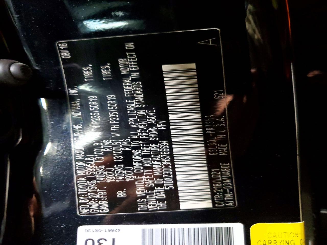 2017 TOYOTA SIENNA SE photo 25