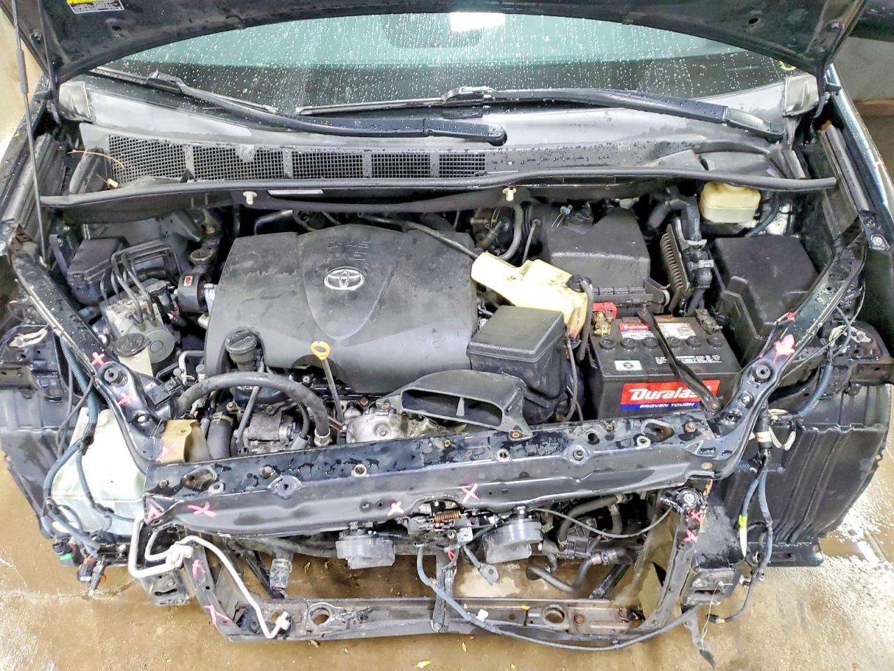2017 TOYOTA SIENNA SE photo 21