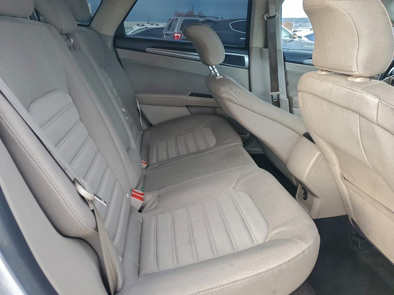 2018 FORD FUSION SE photo 19