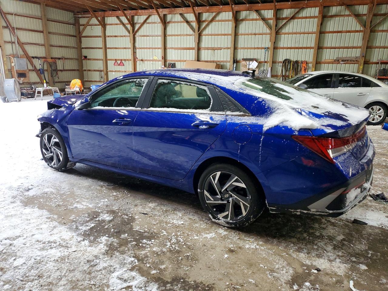 2024 HYUNDAI ELANTRA LIMITED photo 2