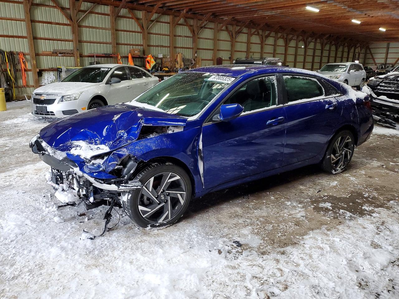 2024 HYUNDAI ELANTRA