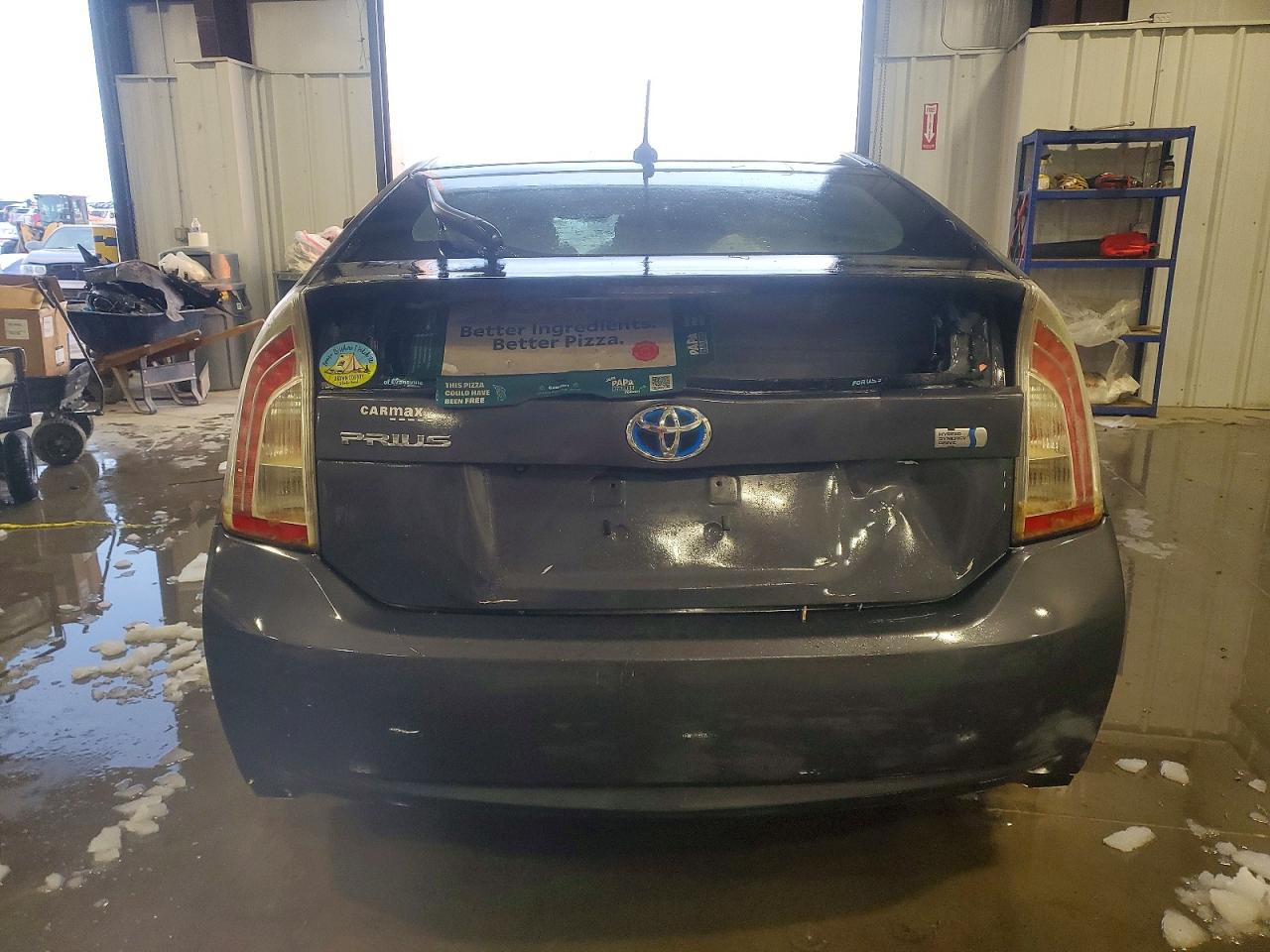 2013 TOYOTA PRIUS photo 6