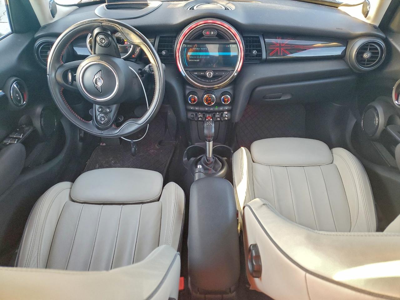2019 MINI COOPER S photo 8