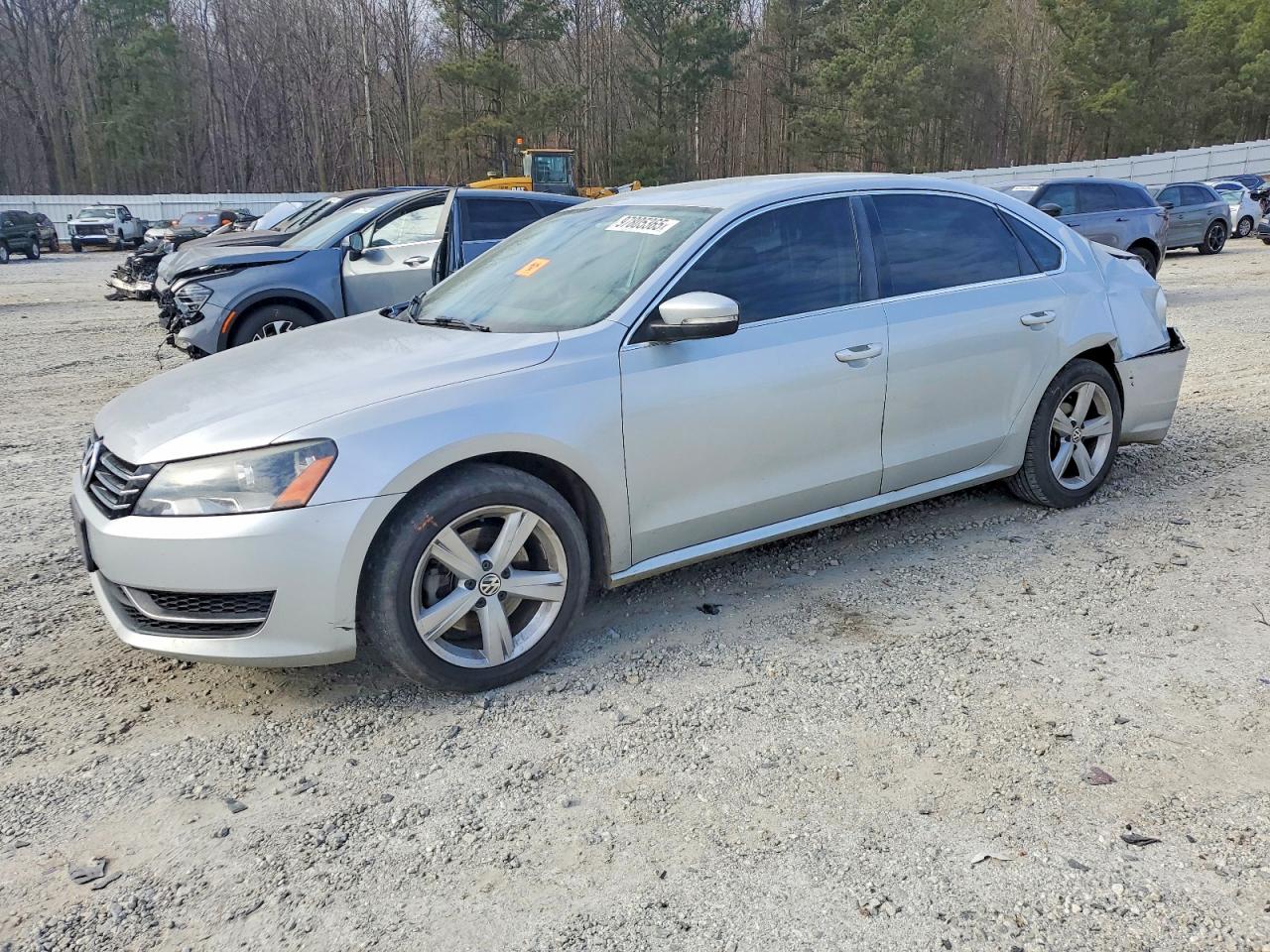 2014 VOLKSWAGEN PASSAT