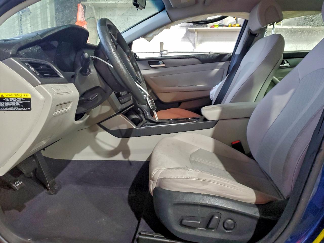 2015 HYUNDAI SONATA SE photo 7