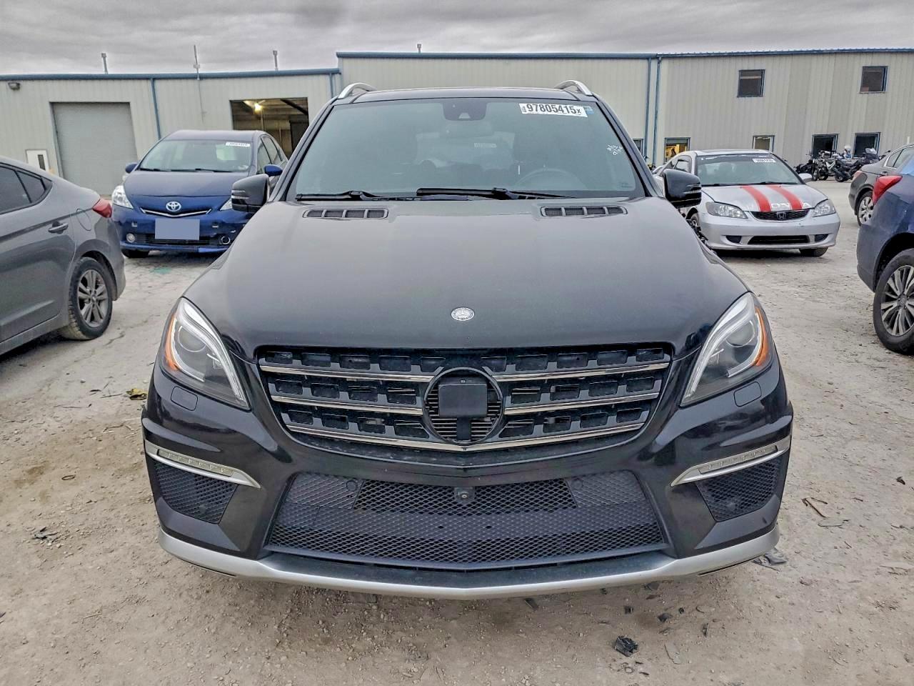 2015 MERCEDES-BENZ ML 63 AMG photo 5