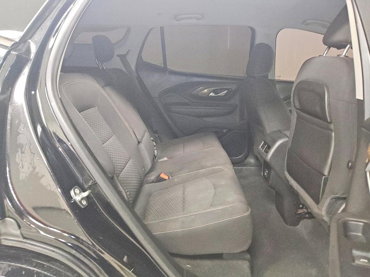 2018 GMC TERRAIN SLE photo 11