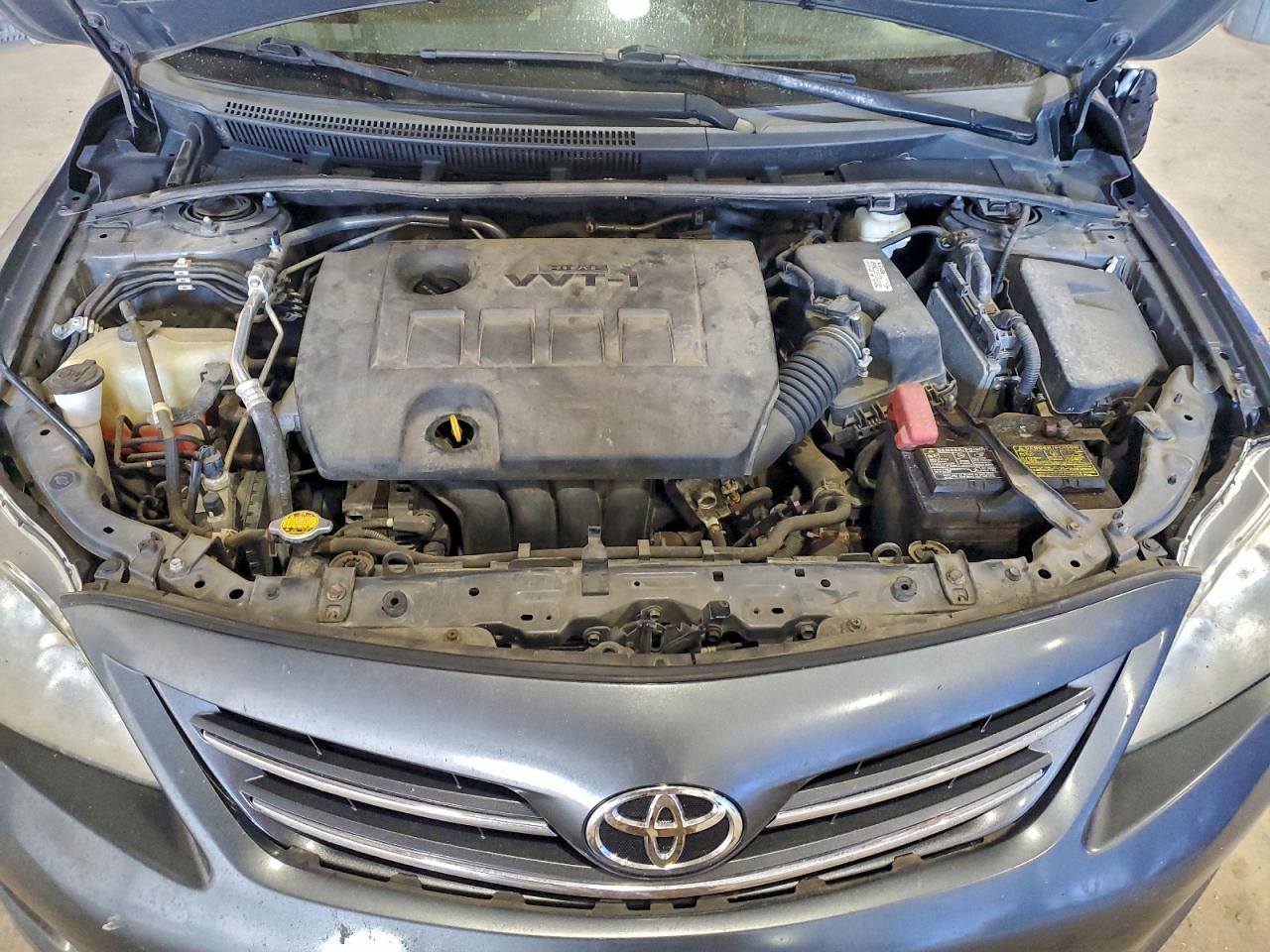 2013 TOYOTA COROLLA BASE photo 11