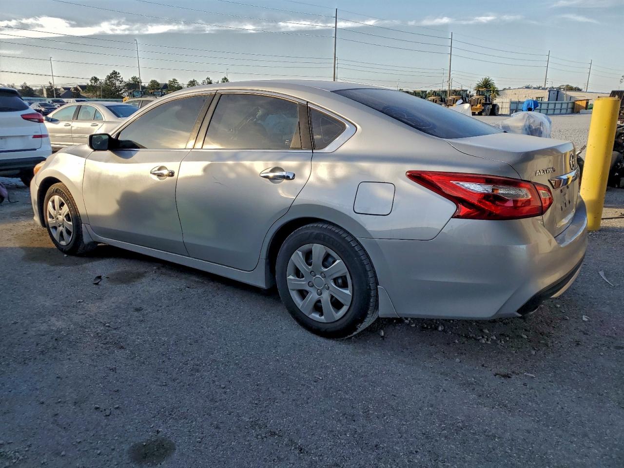 2016 NISSAN ALTIMA 2.5 S photo 2