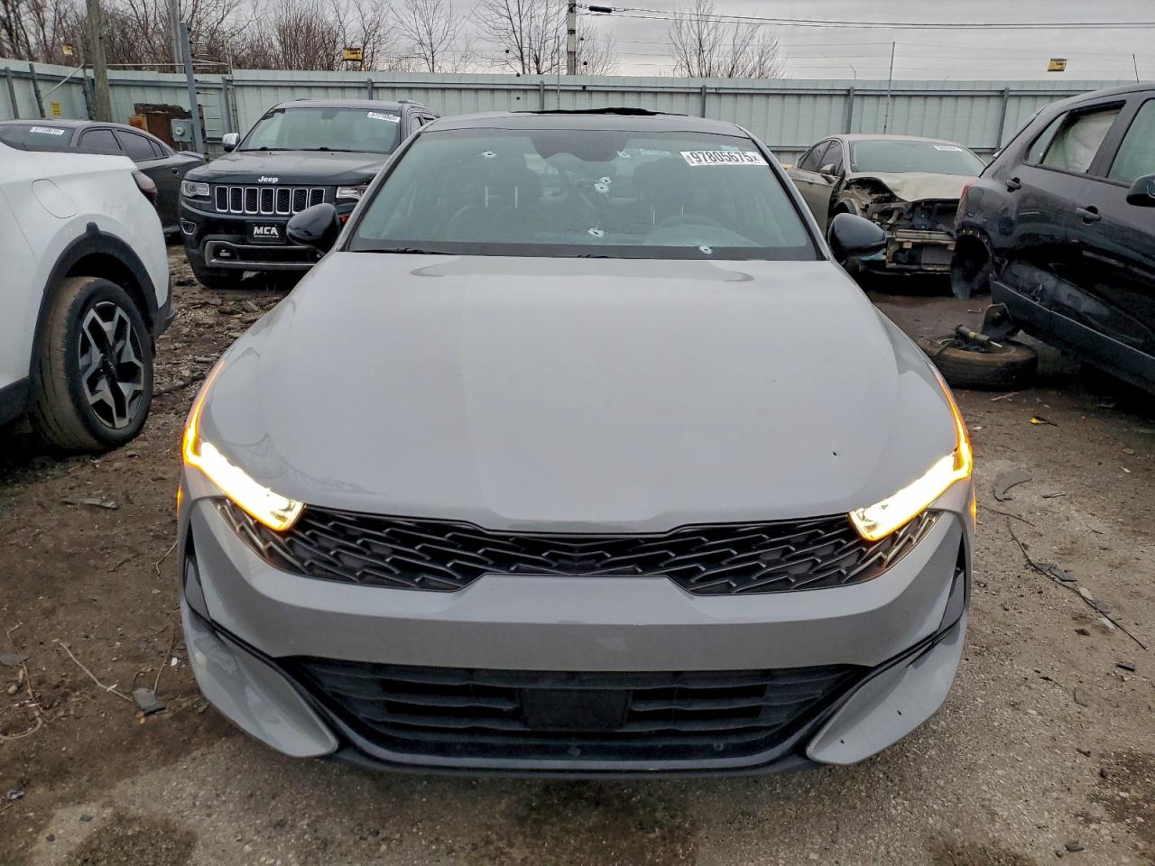 2023 KIA K5 GT LINE photo 5