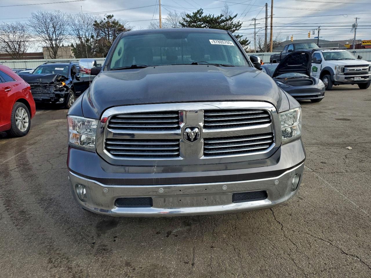 2015 RAM 1500 SLT photo 5