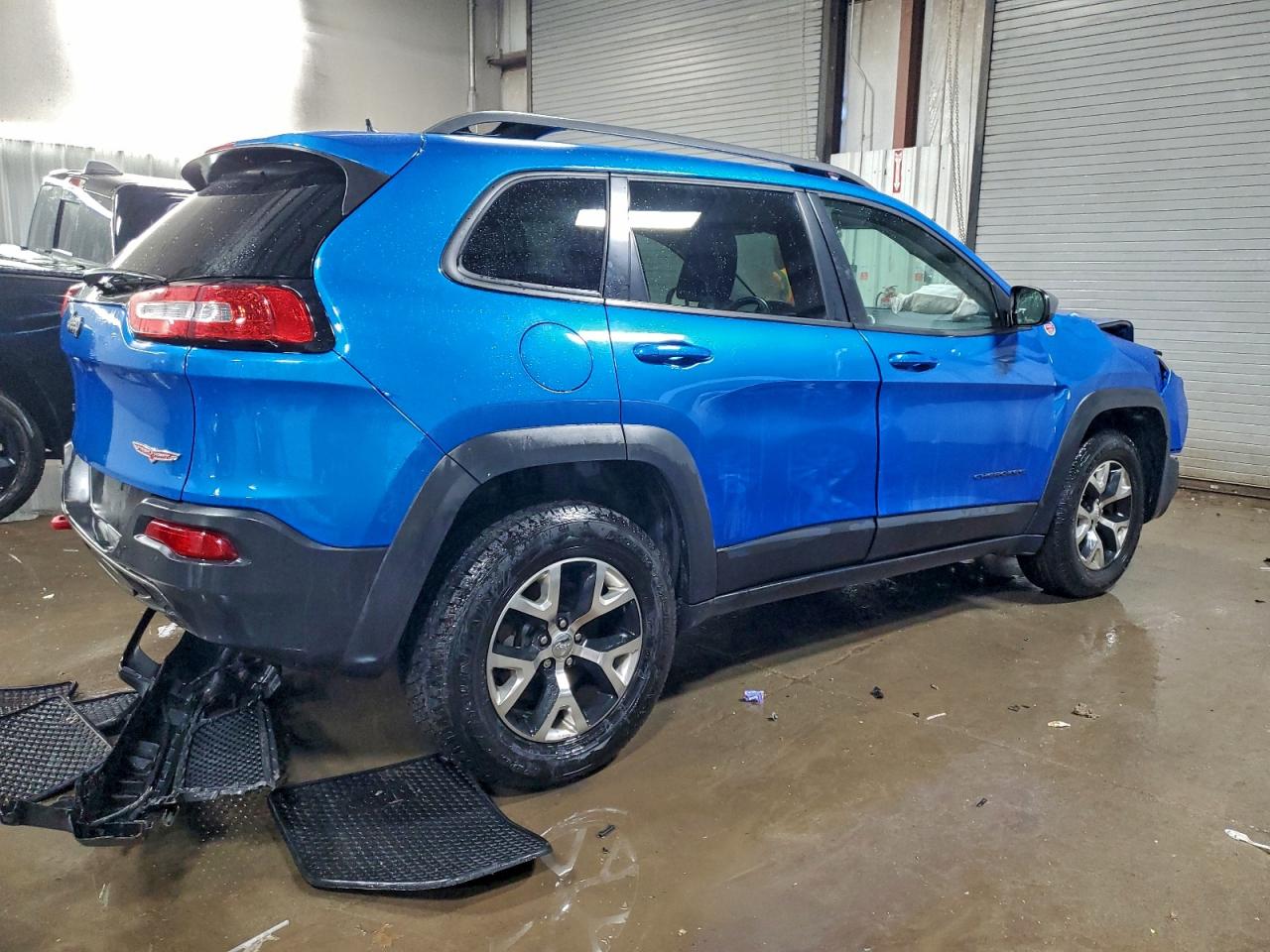 2017 JEEP CHEROKEE TRAILHAWK photo 3