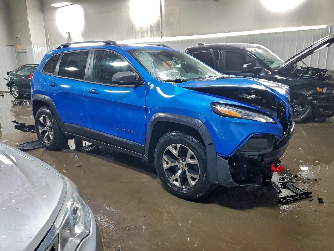 2017 JEEP CHEROKEE TRAILHAWK photo 4
