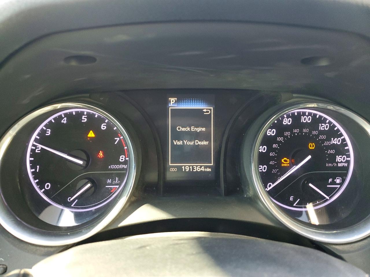 2018 TOYOTA CAMRY L photo 9
