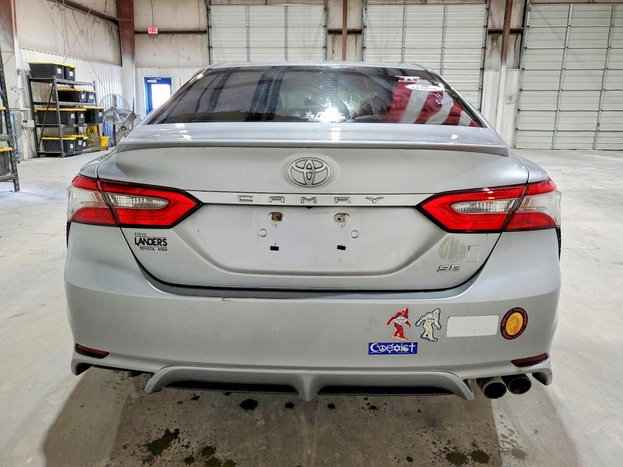 2018 TOYOTA CAMRY L photo 6