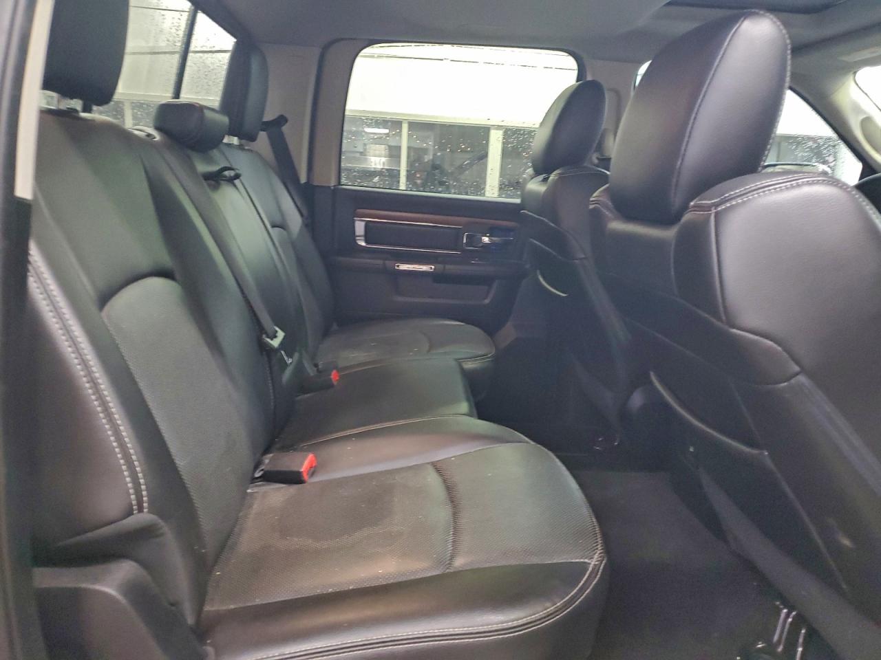 2016 RAM 1500 LARAMIE photo 10