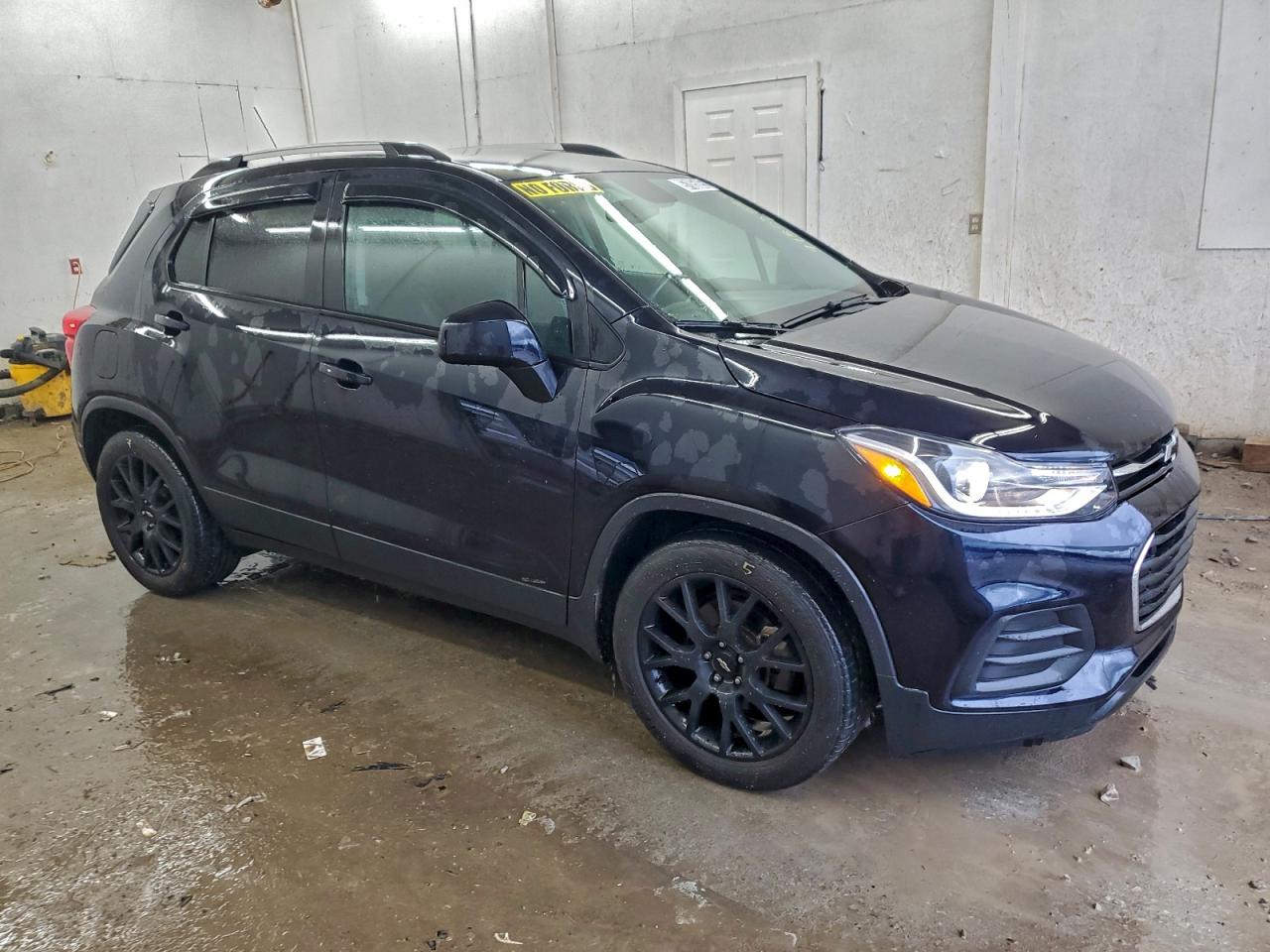2021 CHEVROLET TRAX 1LT photo 4