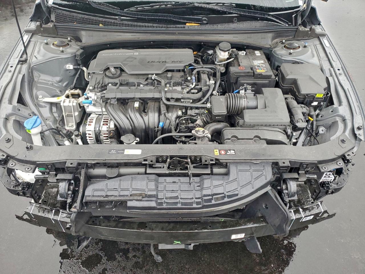 2025 HYUNDAI ELANTRA SEL photo 11