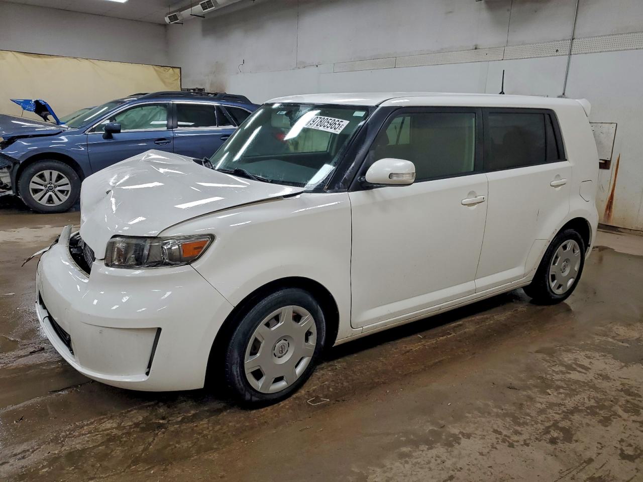 2010 TOYOTA SCION