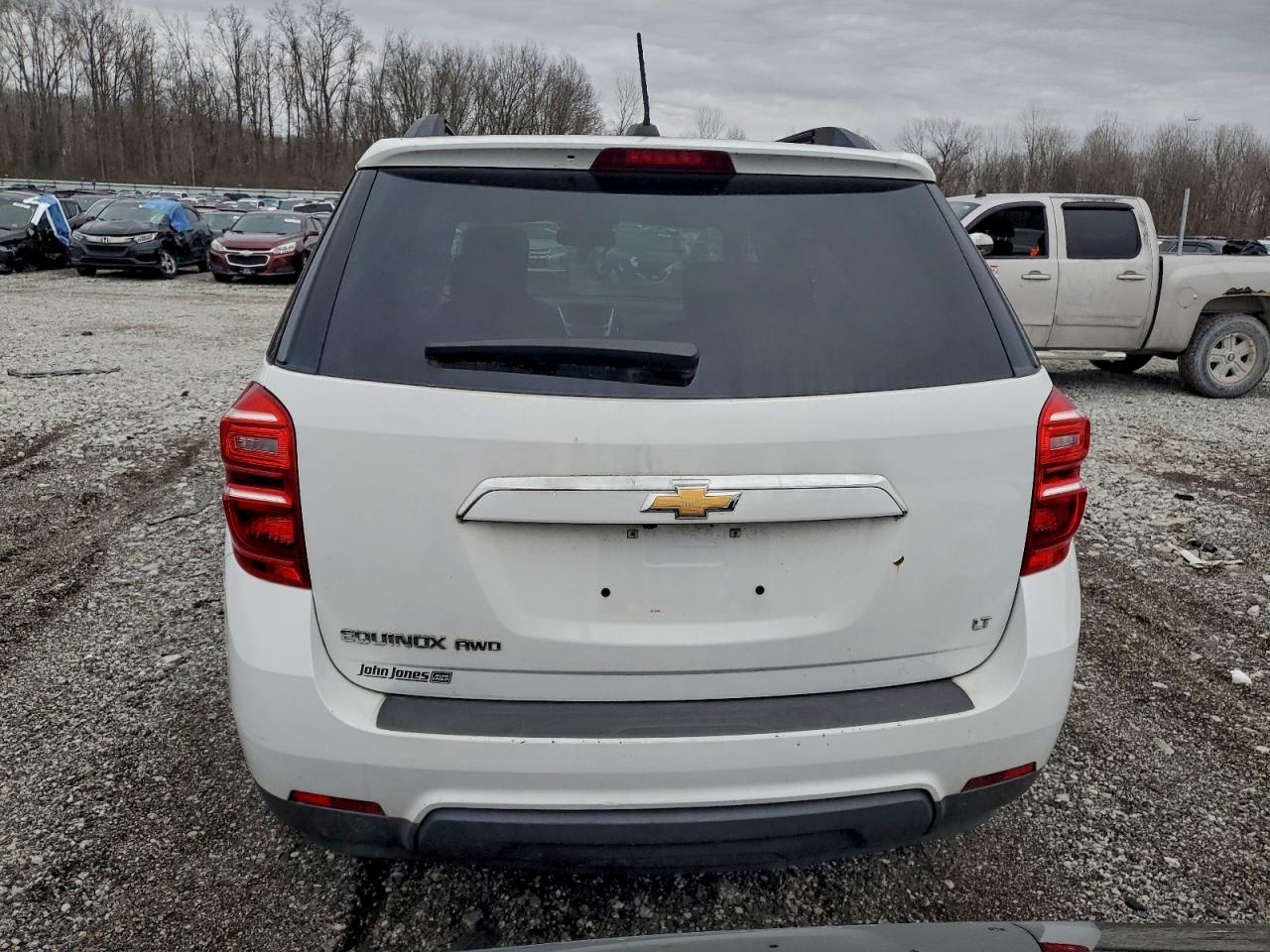 2017 CHEVROLET EQUINOX LT photo 6