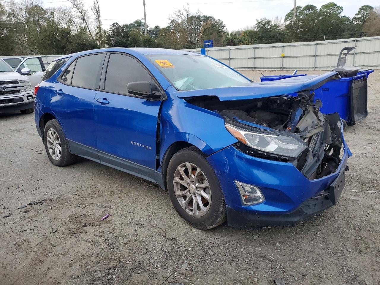 2019 CHEVROLET EQUINOX LS photo 4