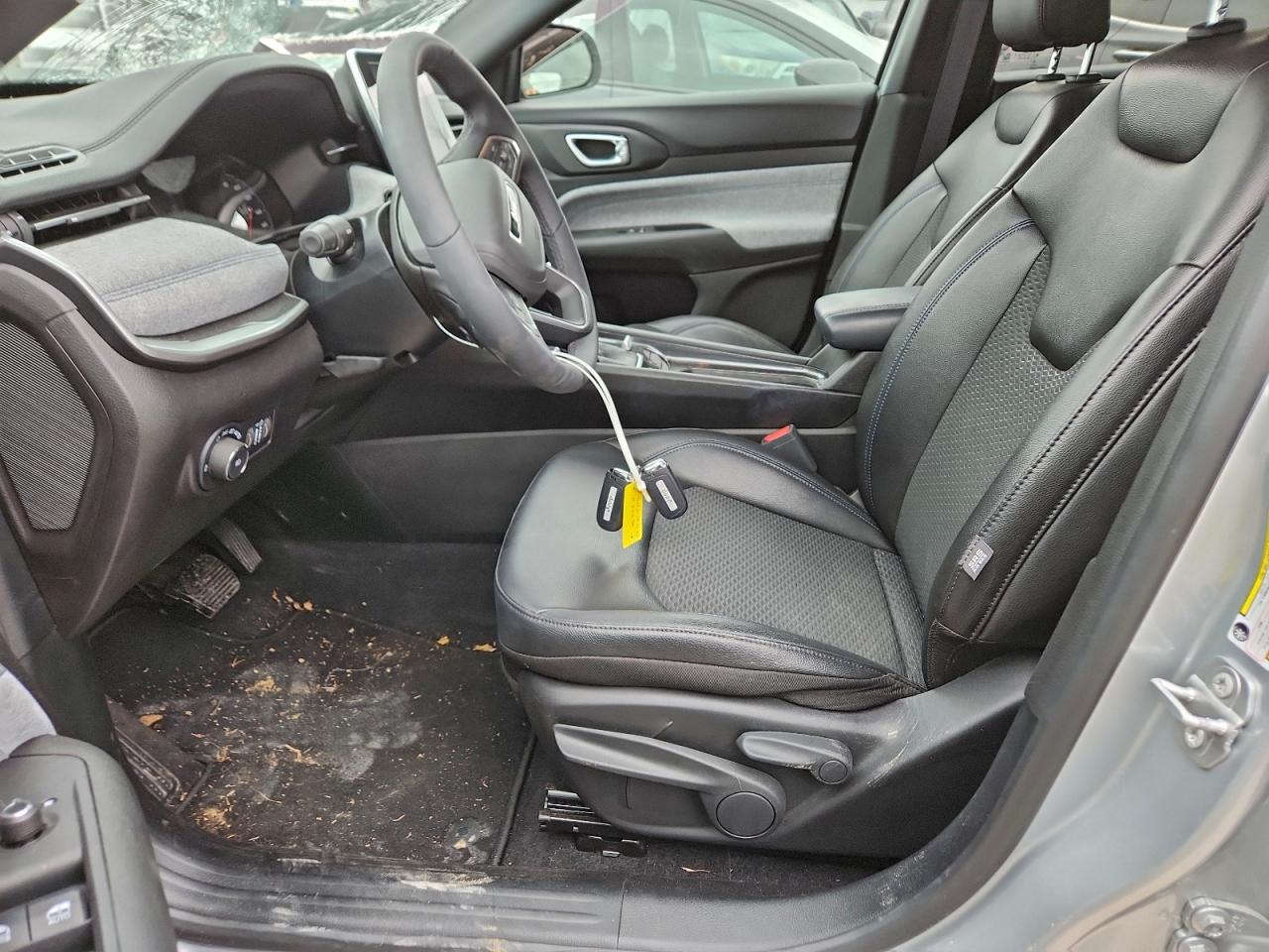 2025 JEEP COMPASS LATITUDE photo 19