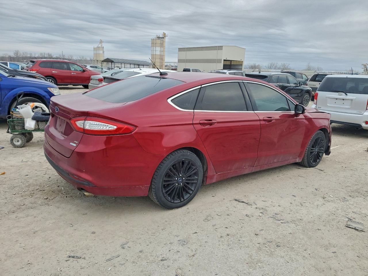 2016 FORD FUSION SE photo 3