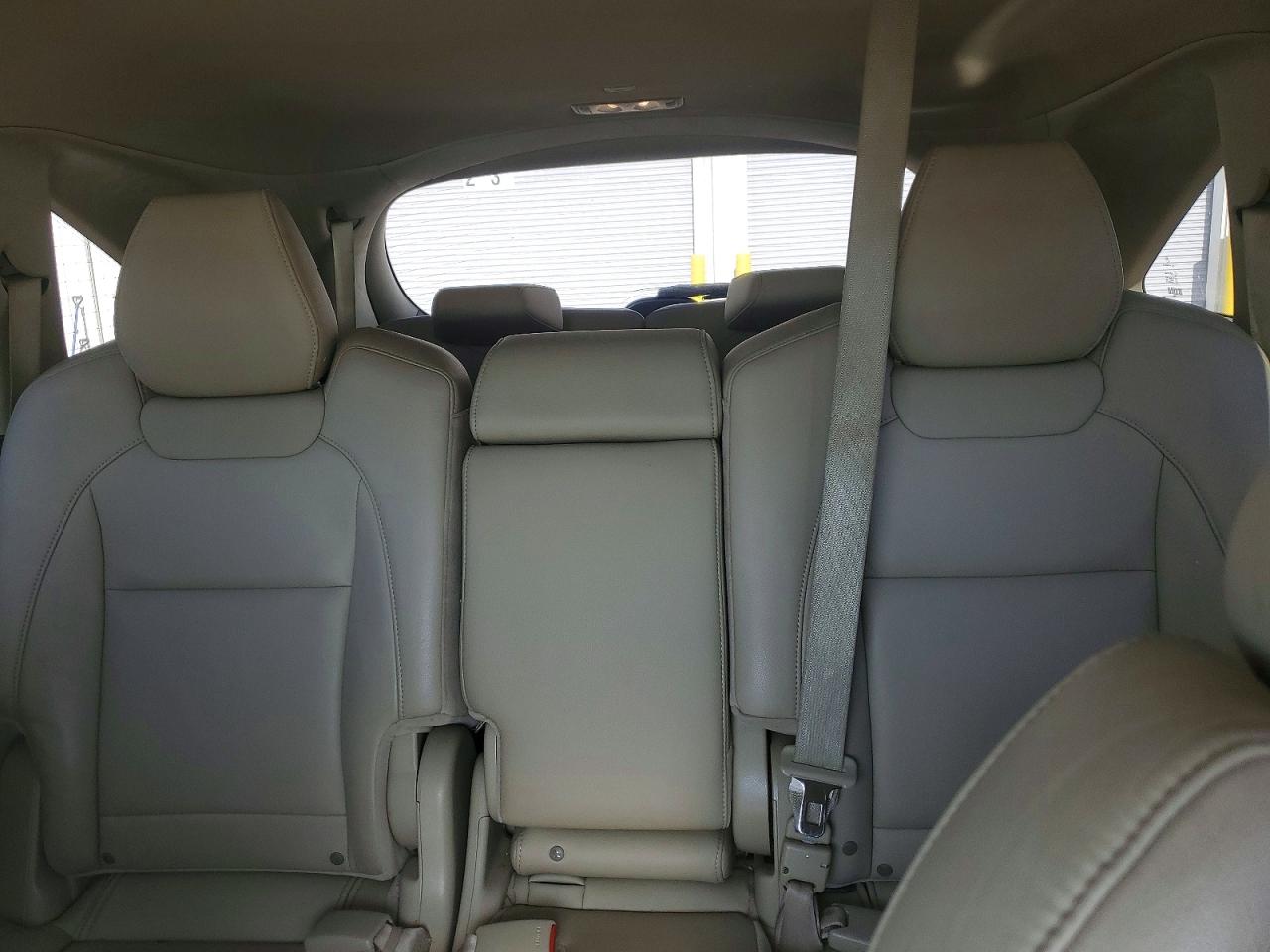 2016 ACURA MDX photo 10