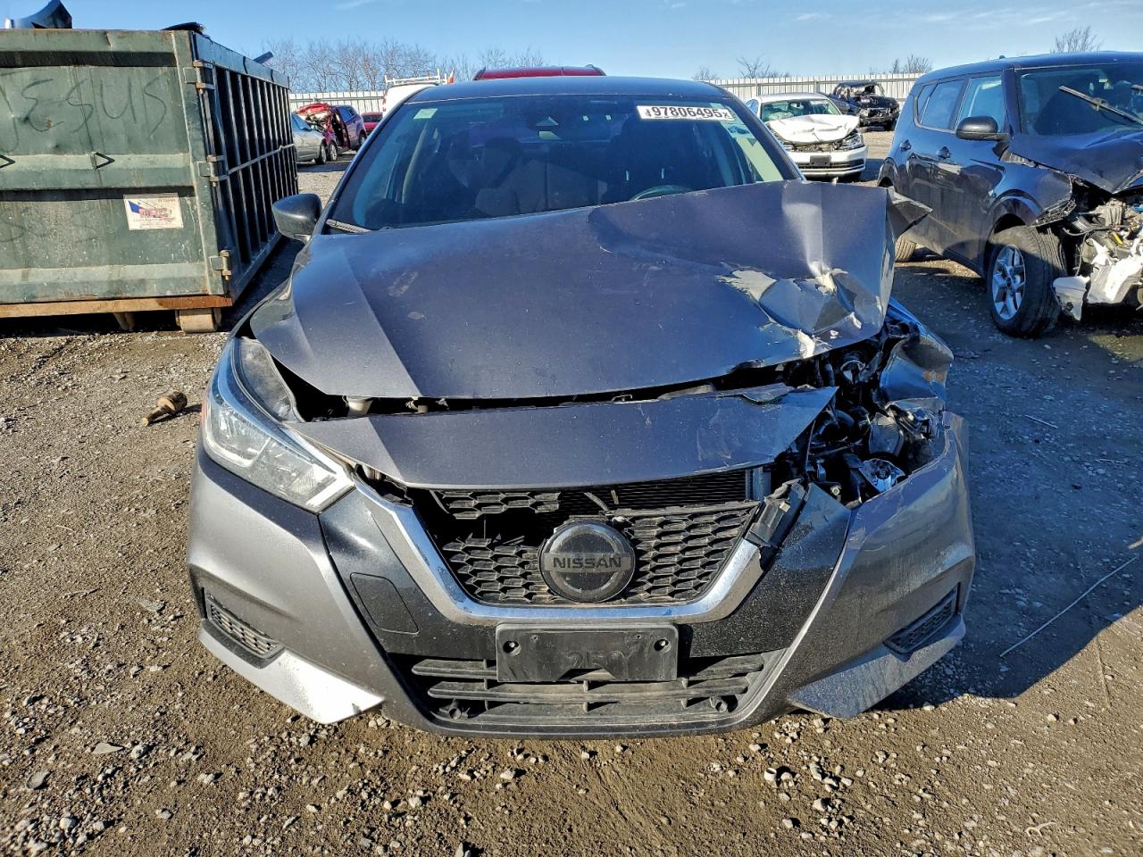 2021 NISSAN VERSA S photo 5