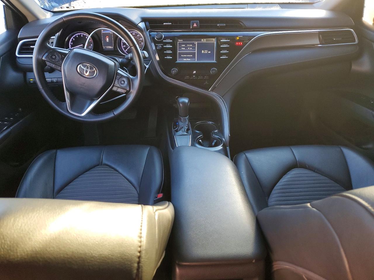 2018 TOYOTA CAMRY L photo 8