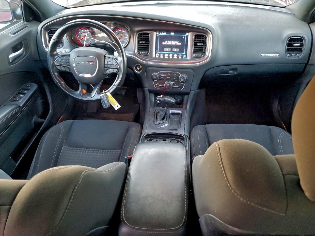 2018 DODGE CHARGER R/T photo 8