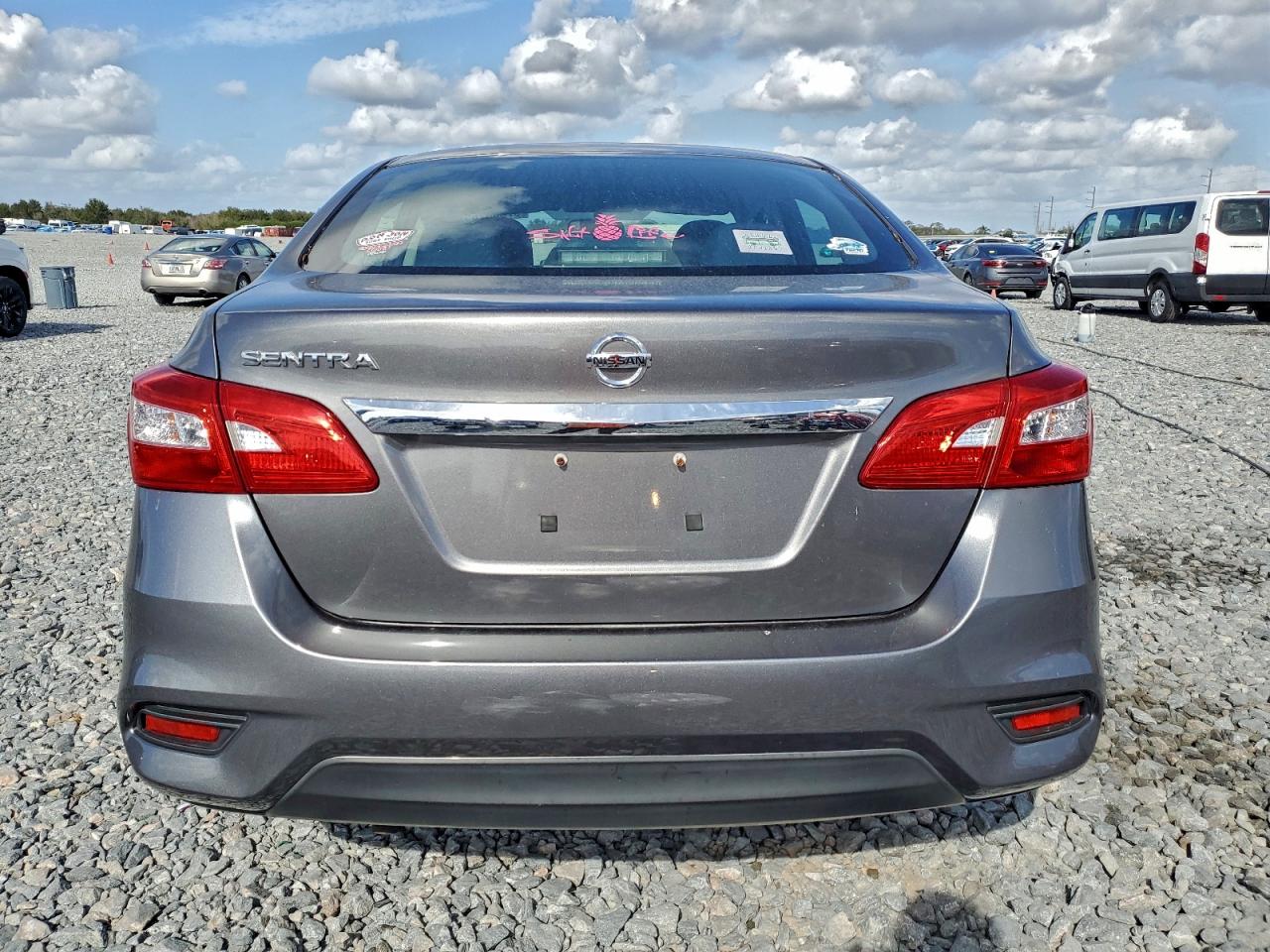 2016 NISSAN SENTRA S photo 16