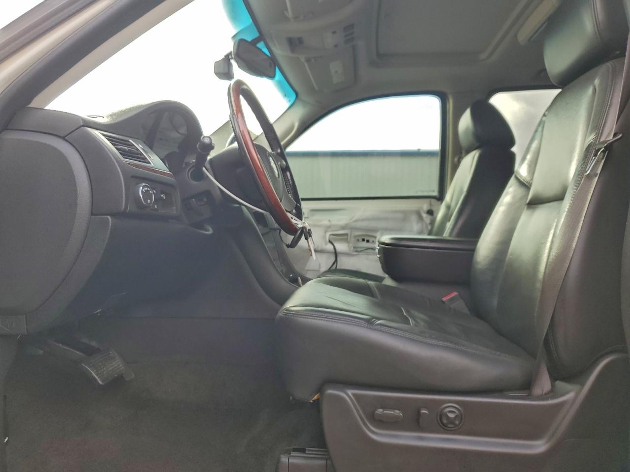 2007 CADILLAC ESCALADE ESV photo 13