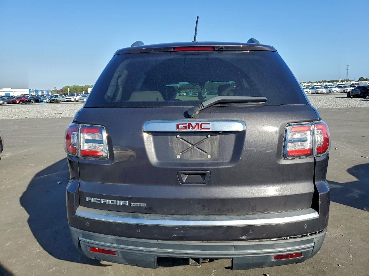 2017 GMC ACADIA LIMITED SLT-2 photo 6