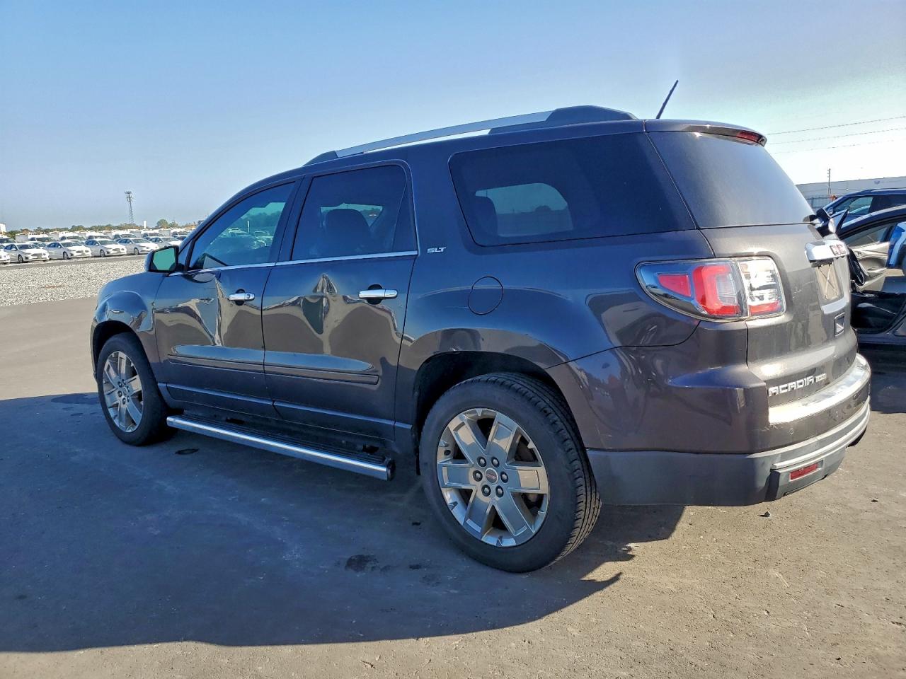 2017 GMC ACADIA LIMITED SLT-2 photo 2