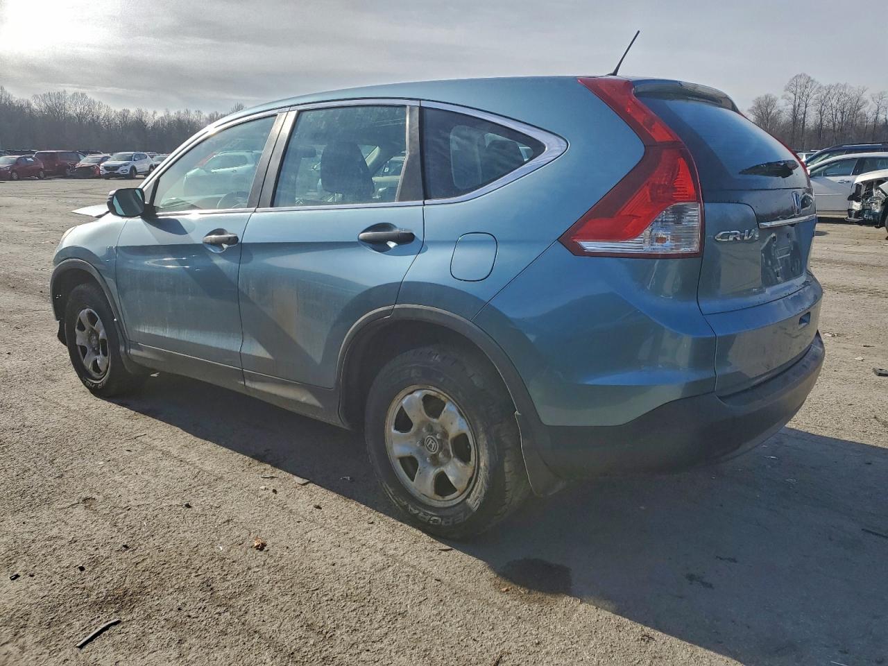 2014 HONDA CR-V LX photo 2