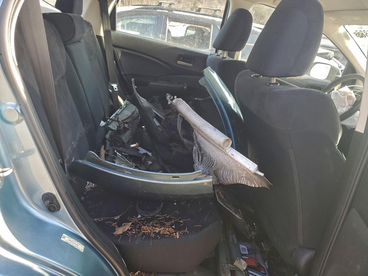 2014 HONDA CR-V LX photo 11