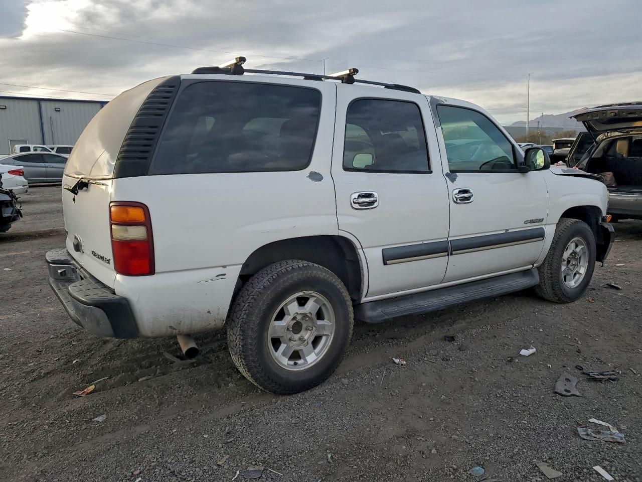2003 CHEVROLET TAHOE C1500 photo 3