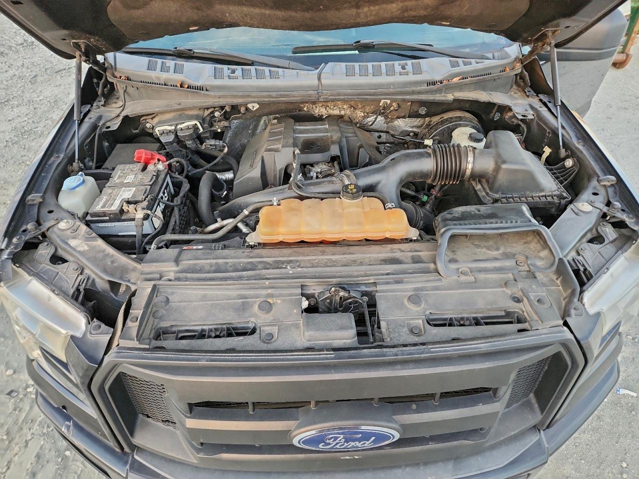 2016 FORD F150 SUPERCREW photo 11