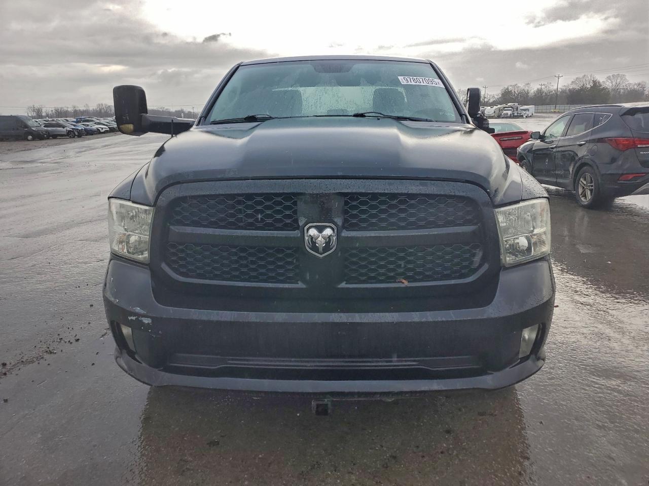 2014 RAM 1500 ST photo 5