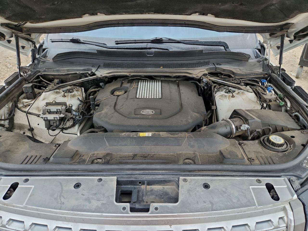 2016 LAND ROVER RANGE ROVER HSE photo 11