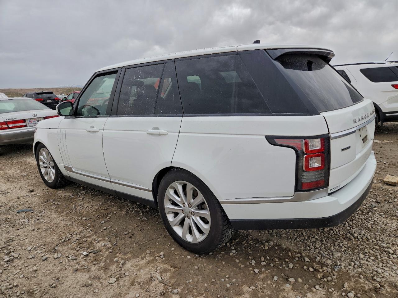2016 LAND ROVER RANGE ROVER HSE photo 2