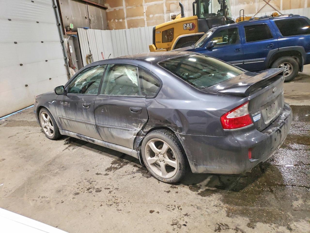 2008 SUBARU LEGACY photo 2