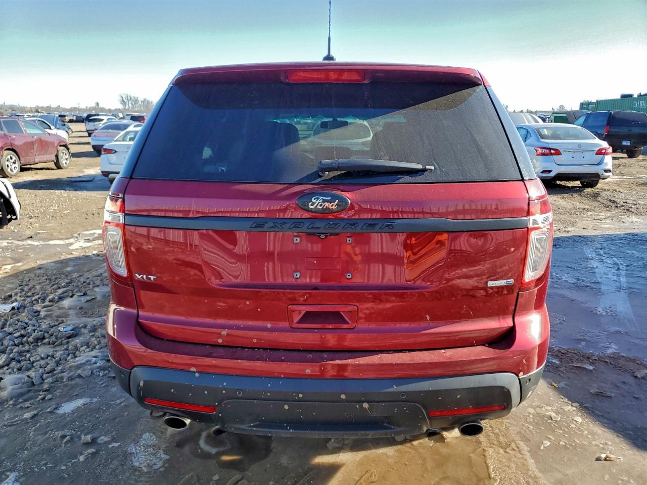2013 FORD EXPLORER XLT photo 6