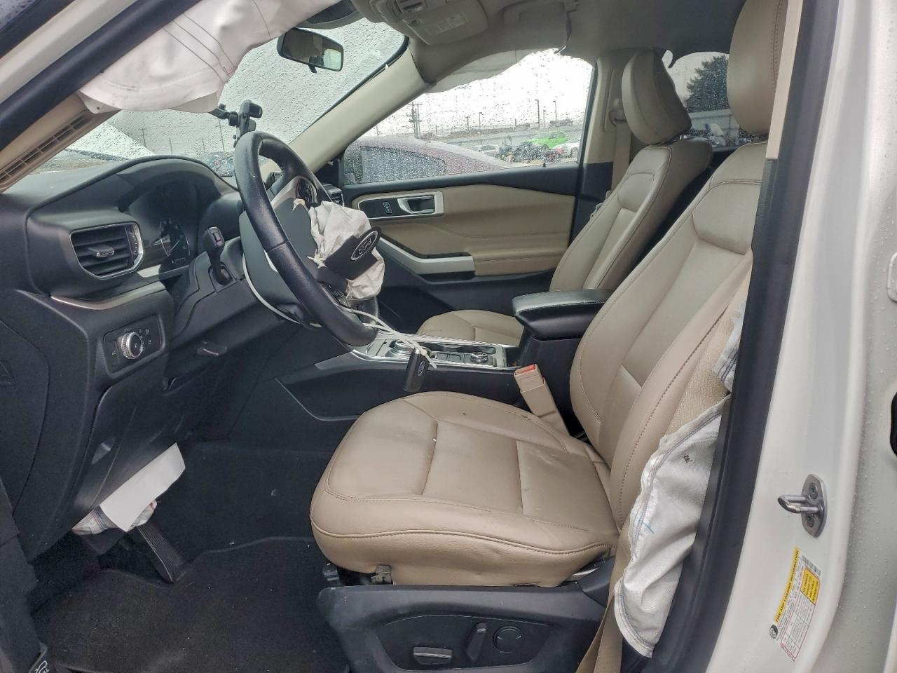 2020 FORD EXPLORER XLT photo 7
